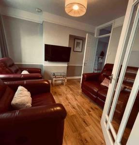 Beautiful House In Town