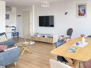 SEA VIEW Classé 3 étoiles climatisé Terrasse Vue Mer Parking by LaConciergerie13