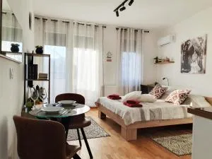 APARTMAN 52 - Besplatan privatni parking - Temerin