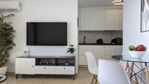 LAS ARENAS superior seafront