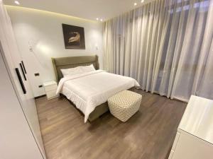 Luxurious Apartment LakeView 2BR 56