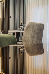 INDIVIDUALliving3 Excellent location centre! !