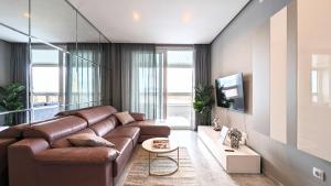 GEMELOS Levante beachfront apartment