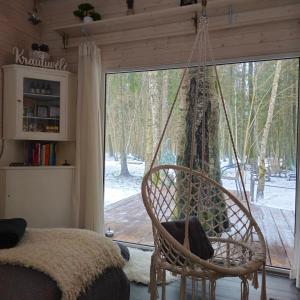 Miško sielos namelis su pirtele