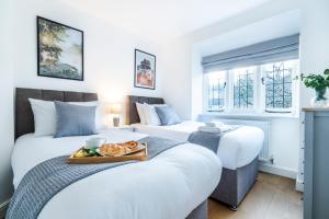 Cozy 3 Bedroom Terrace Cottage in Epsom