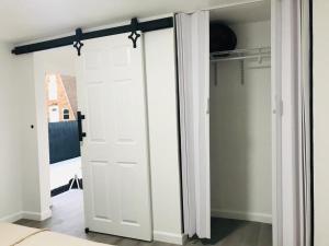 10515 Houston Avenue