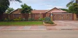 Molata Rabs - Botlokwe Molata Rabs - Botlokwe