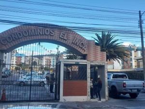 Departamento Amoblado en Quito Norte, sector la Udla Universidad Av Granados