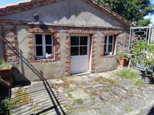 Maisons de vacances Gite de charme entre Nantes et Cote de Jade - Jardin prive, equipement bebe, wifi, animaux acceptes - FR-1-306-852 : photos des chambres