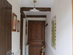 Maisons de vacances Maison cosy avec terrasse, 3 chambres, wifi, animaux acceptes, ideal pour familles en Meuse - FR-1-585-2 : photos des chambres