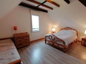 Maisons de vacances Gite Congrier, 7 pieces, 14 personnes - FR-1-600-34 : photos des chambres