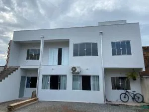 Casa de praia e Beto Carrero world - Santa Lídia