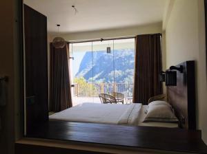 Mandara Mount Hotel