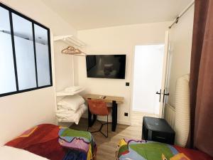 Urban Flat 172 - Pretty Flat Gaite Montparnasse Cinema