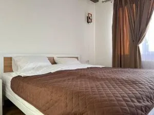 Kolos house - Tukhlya