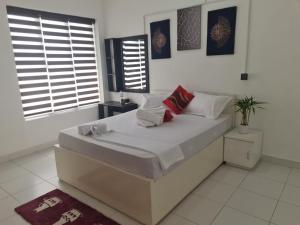 Malika Shelter Villa