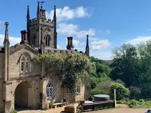 Midford Castle Sport and Wellness Resort - Midford