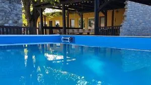 Penzión Koliesko - Topoľníky