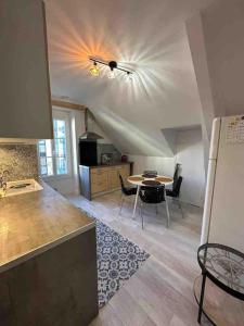 Appartements Confortable T3 juste renove au coeur d’Aurillac : photos des chambres