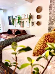 Art-Inspired Bedroom Close to CBD