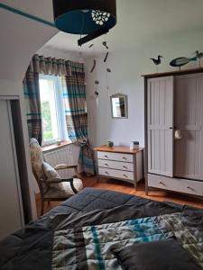 B&B / Chambres d'hotes Aux Volets Bleus : photos des chambres