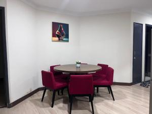 Riverbank Suite @ Waterfront KCH