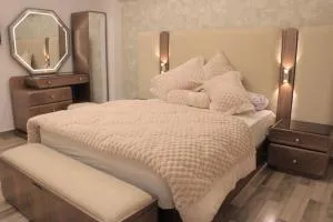 فيلا دوبلكس فندقية luxury Duplex villa - القاهرة