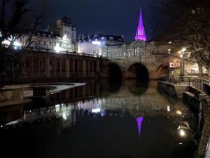 Stylish period maisonette flat in centre of Bath