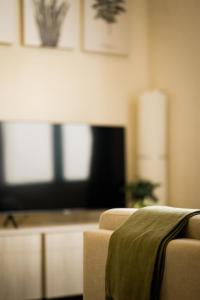 On Nut Duplex with City Views, 5-minute Walk to BTS, Ideal Long Stays