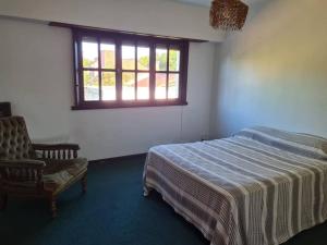 Casa con parque cerca de la costa y patios cerveceros