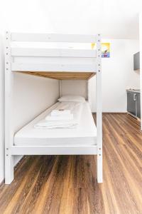 CENTRAL & AFFORDABLE by JR City Apartments