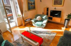 Gracia apartment