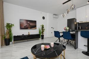 Luxury Apartment Gloria Old Town Zadar with Sea View