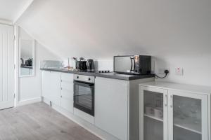 Cosy 4th Floor studio apartment in Brick Lane