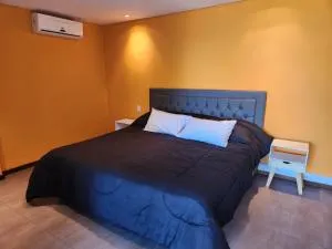 Whitywood bed and breakfast - El Challao