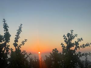 Casa Bella Vista frente al mar y piscina natural.