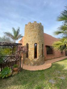 House near Conil with a Tropical Garden and Pool