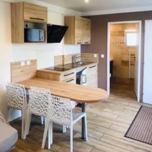 Appartements Le petit nid de chessy : photos des chambres