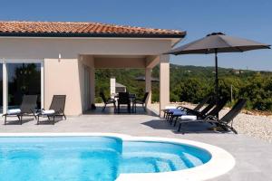 Villa HillSea by Briskva