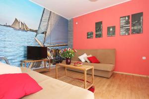 Holiday home Luka-sauna & jacuzzi