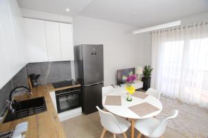 NOVA Sea View Apartments