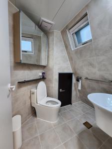 Studio Có Sân Hiên (Studio with Terrace)