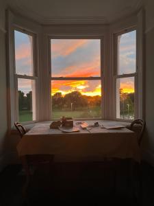 Victorious Two Bed Apartment Overlooking Victorious Festival