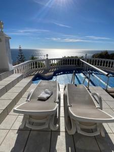 Villa Ladera Panorama - private heated pool