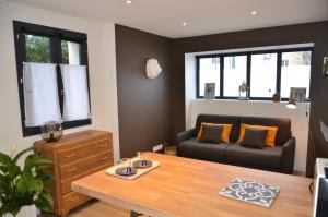 Appartements Le Burlat - Studio - Lyon - Tassin : photos des chambres