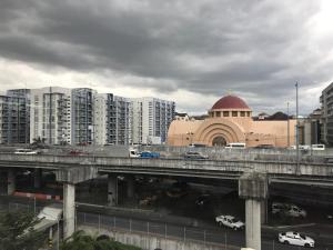 Condo 1 Palm Tree Across NAIA T3