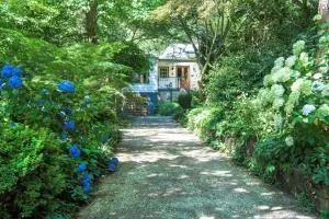 Winter Rose - gorgeous gardens sleeps 5 - Macclesfield