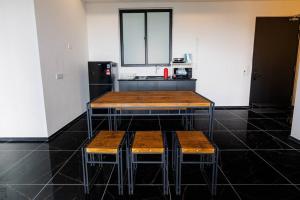 Urban Suites with Spectacular High Floor View #3BR #10