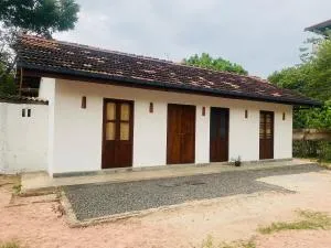 Winter Escape - Kamburugamuwa