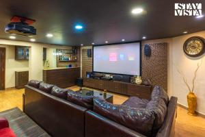 StayVista at Address By The Khul with Pool, Home Theatre and Lawn having 2BR and 1BR in Dharamshala